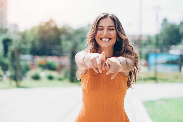 国内供卵妹子,批示和指示的区别和联系（批示和指示的区别）
