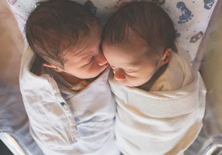 国内供卵子,第三代试管*男孩价格清单，附*男孩费用明细